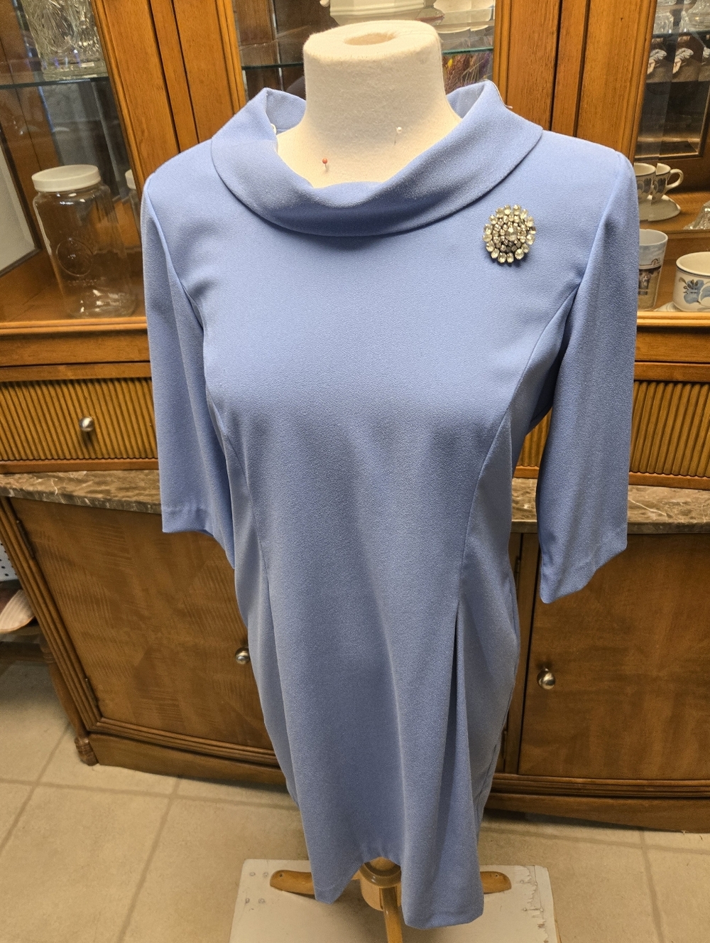 VINTAGE Lesley FAY:Elegant Light Blue Shift Dress with Collar - Picture 4 of 5